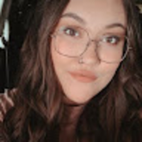 Meet your Posher, Avery - Picture 1 of 1